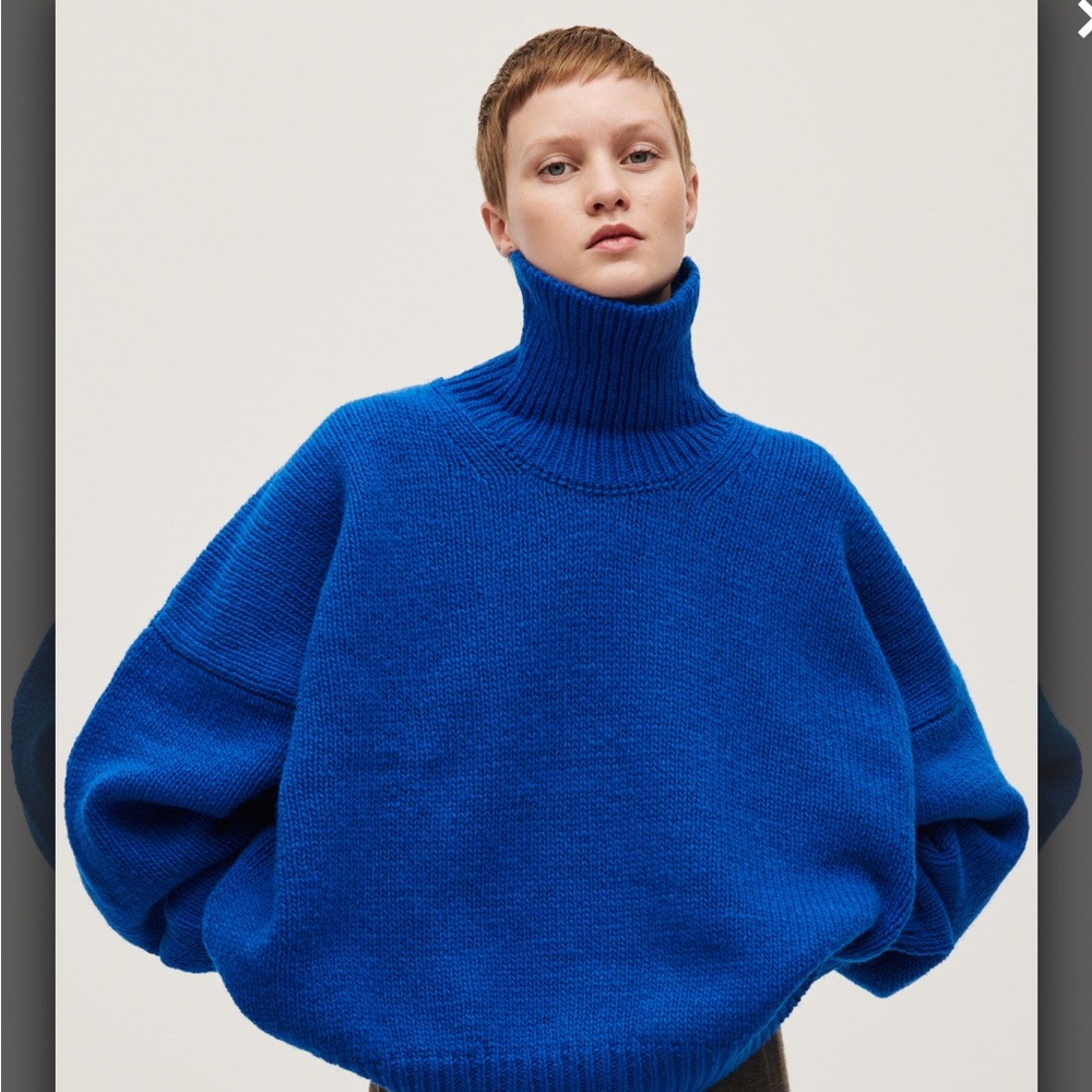 Babaa one size fits all Women's Blue Turtleneck Sweater